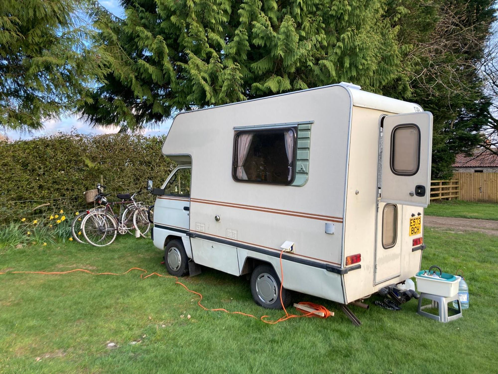 Bank Top Camping-North York Moors With Pitches For Caravans, Camper Vans And Tents Hotel พิกเคอริง ภายนอก รูปภาพ