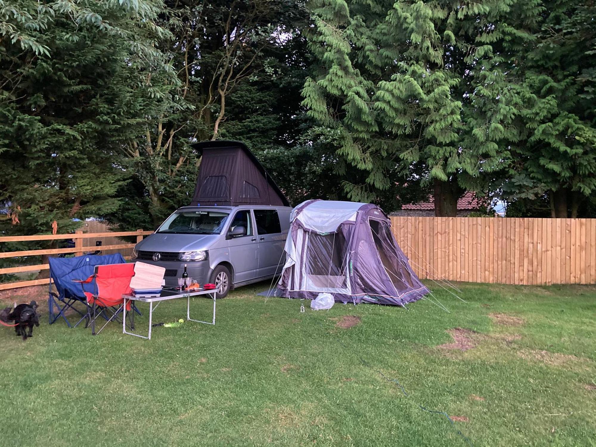 Bank Top Camping-North York Moors With Pitches For Caravans, Camper Vans And Tents Hotel พิกเคอริง ภายนอก รูปภาพ